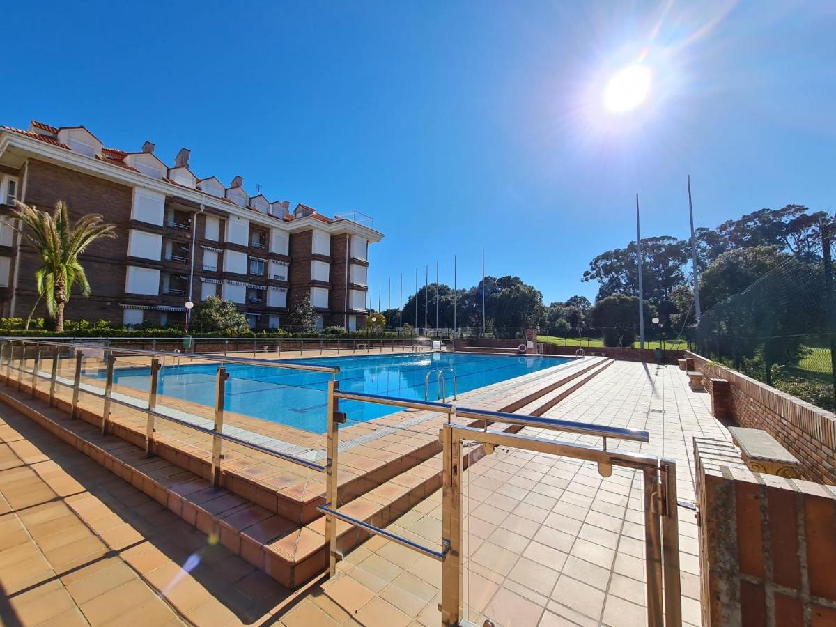 Apartament Noja. Piso En Noja A 5 Minutos De La Playa De Ris Zewnętrze zdjęcie