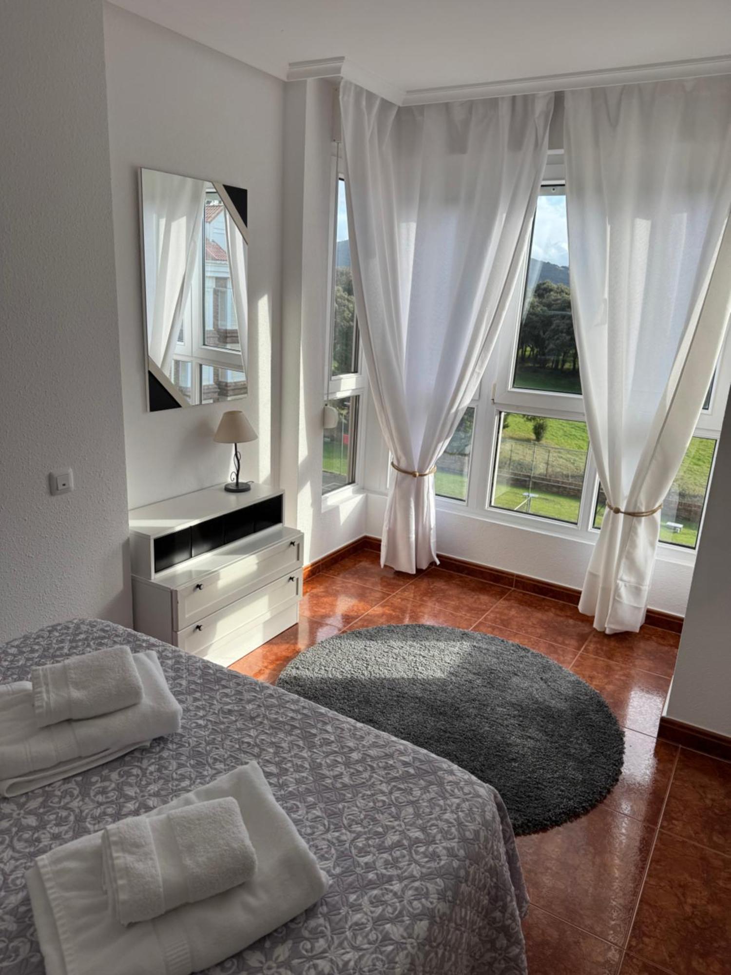 Apartament Noja. Piso En Noja A 5 Minutos De La Playa De Ris Zewnętrze zdjęcie